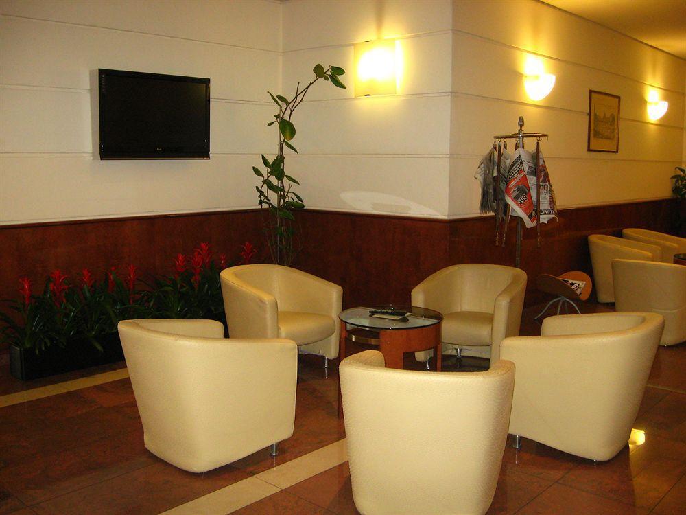 Hotel IMPERATORI Rome Buitenkant foto