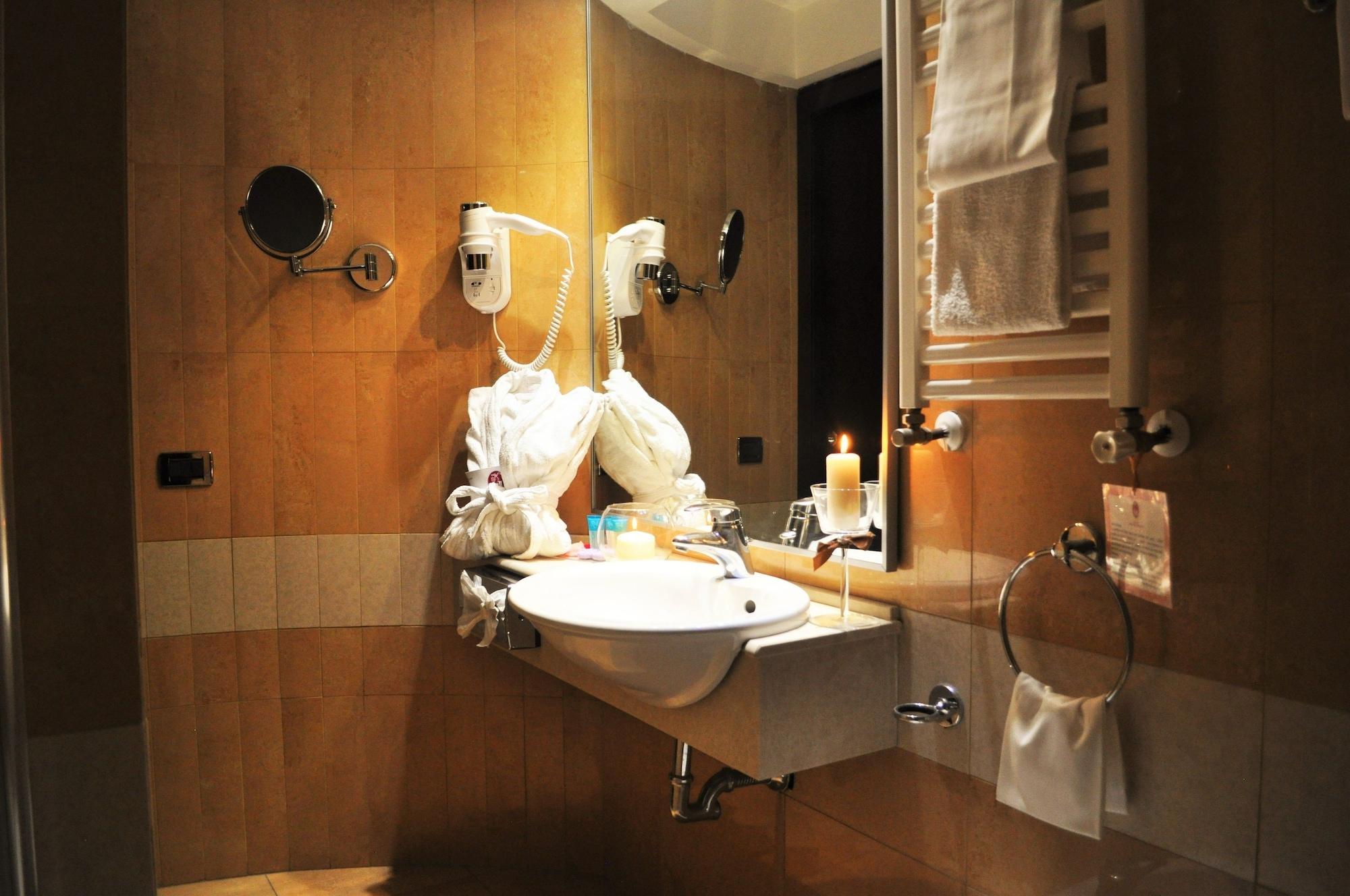 Hotel IMPERATORI Rome Buitenkant foto