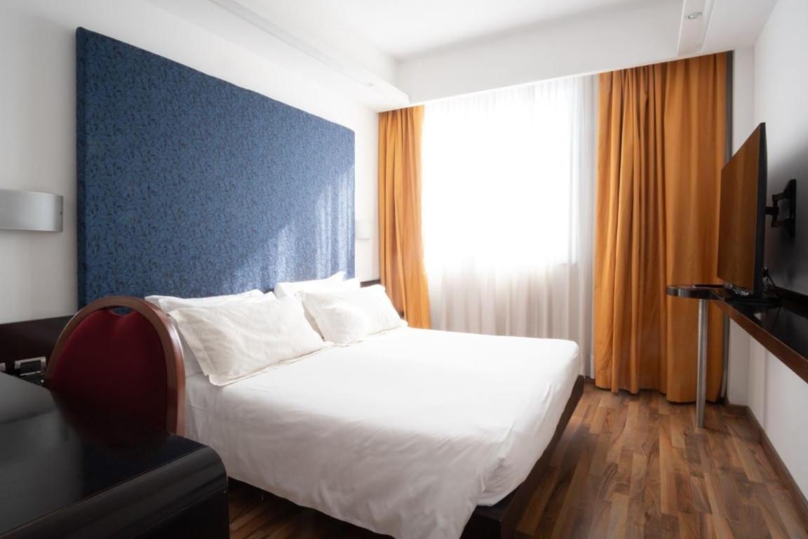 Hotel IMPERATORI Rome Buitenkant foto