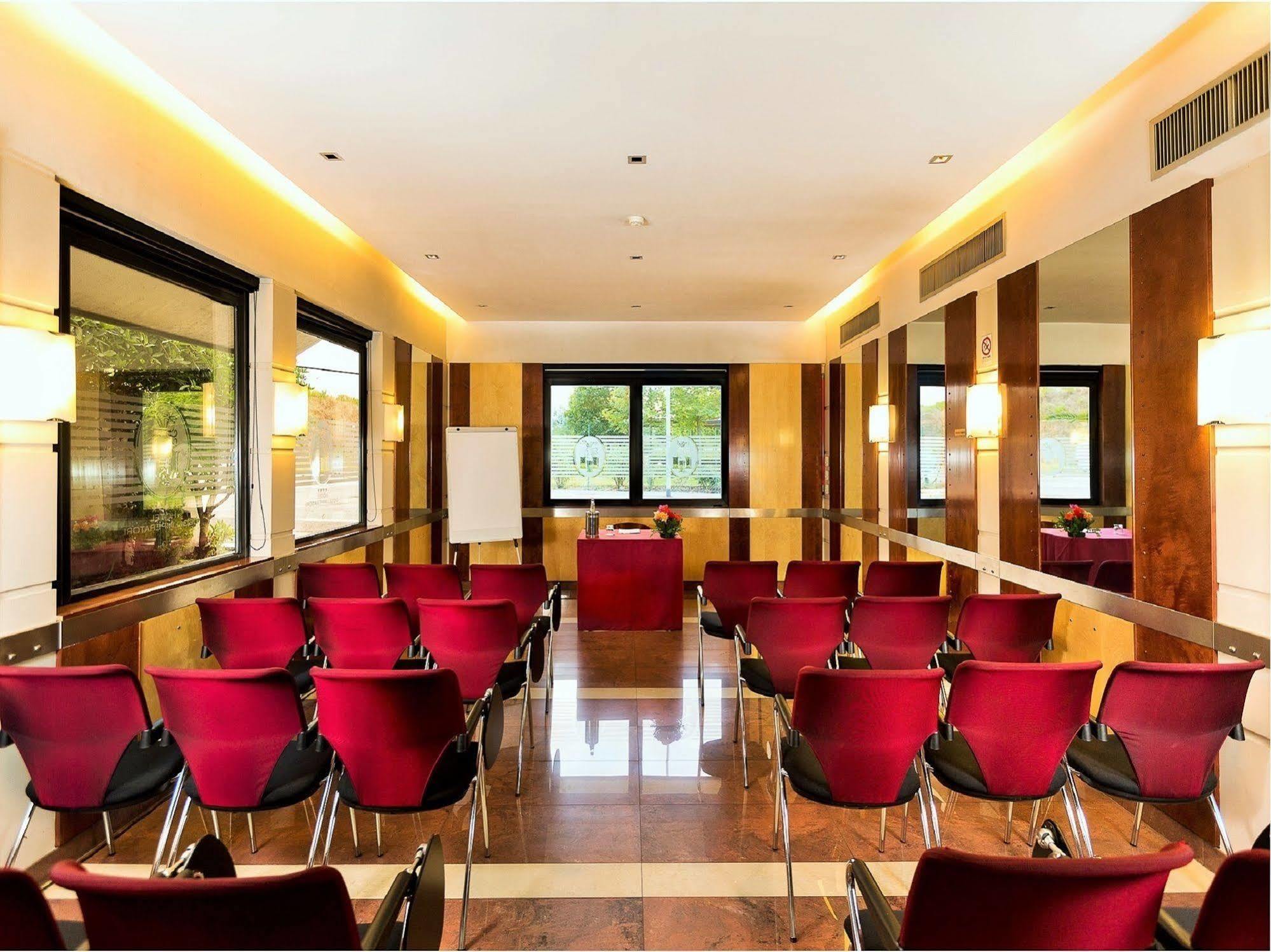 Hotel IMPERATORI Rome Buitenkant foto