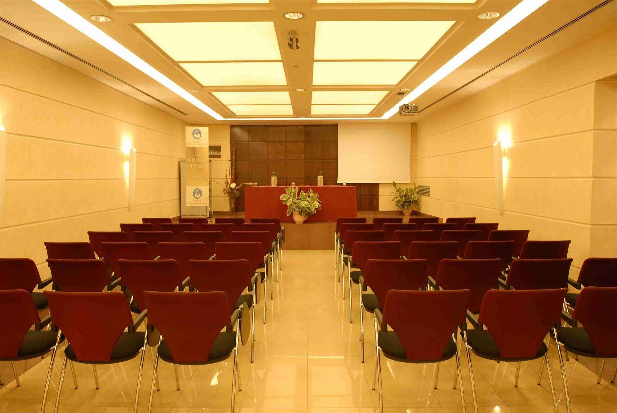 Hotel IMPERATORI Rome Buitenkant foto